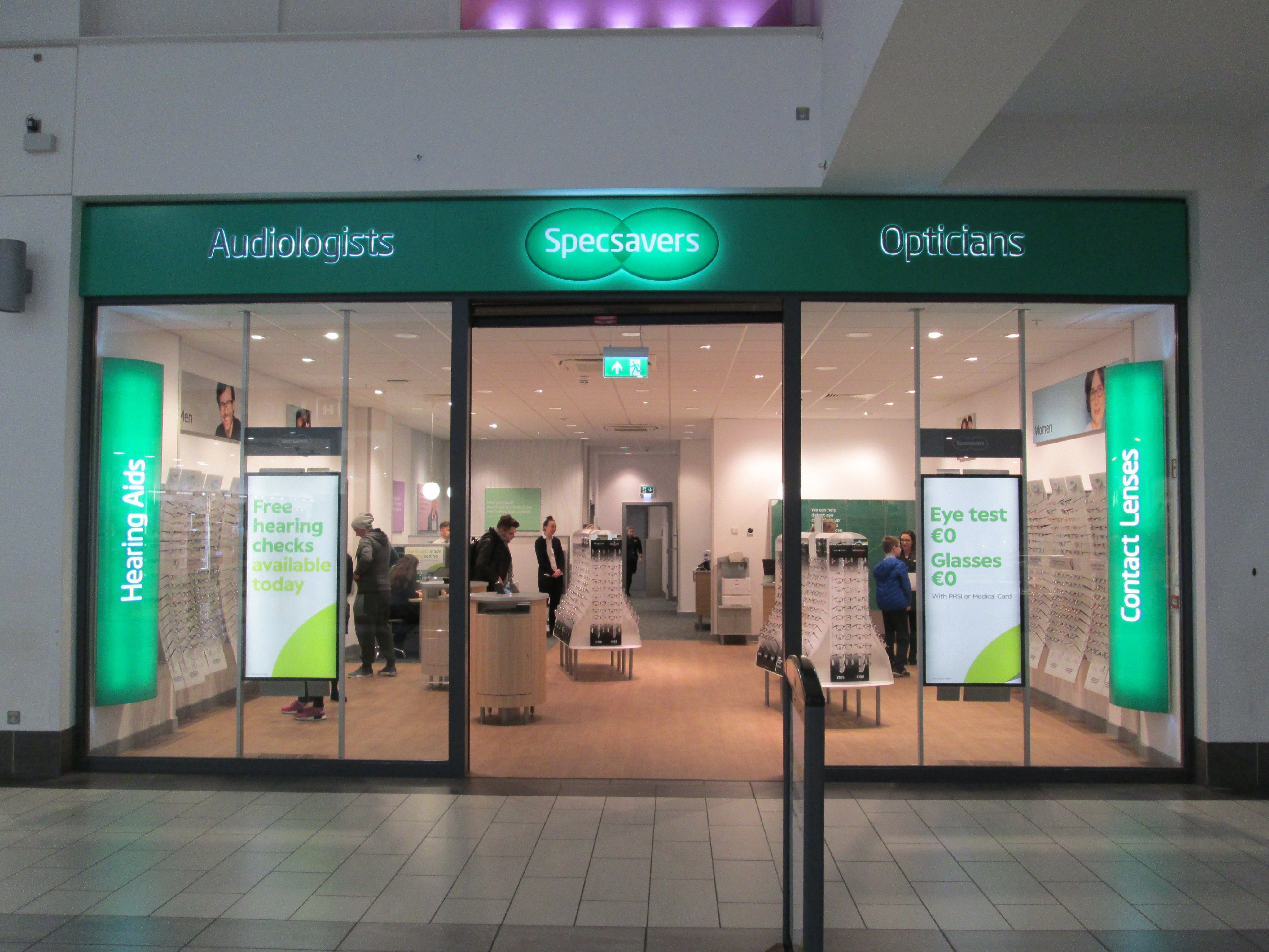 Specsavers open in Manor Mills Shopping Centre in Maynooth Bannon